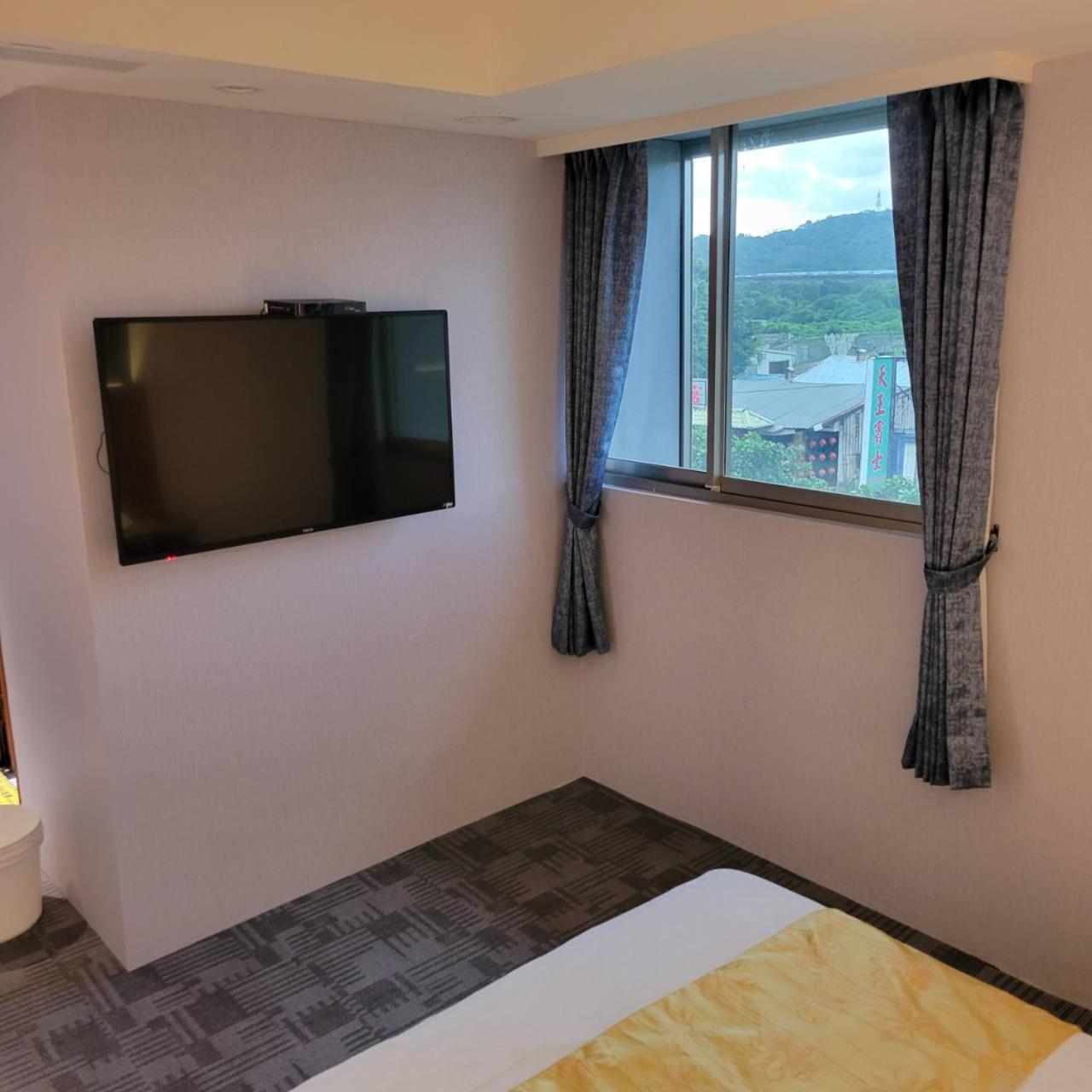 Attic Hotel Taipei Exterior foto